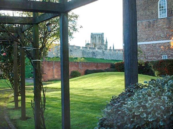 The Feversham York Exterior photo